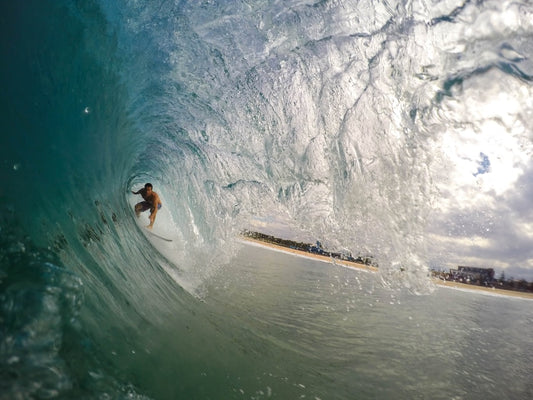 Read the Ocean: 5 Wave Secrets Every Surfer Should Know