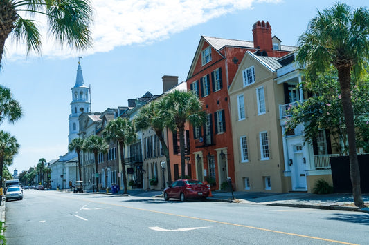 Rainbow Row to Folly Beach: Charleston's Most Frame-Worthy Spots