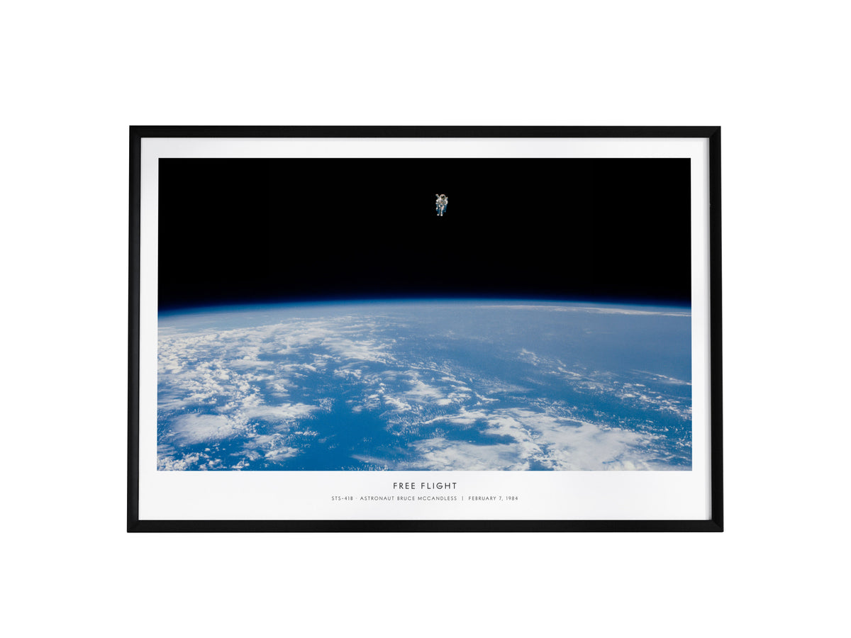 Free Flight Landscape Poster | Sts-41b · Astronaut Bruce Mccandless | STS-41B Astronaut Bruce McCandless NASA Space Photograp