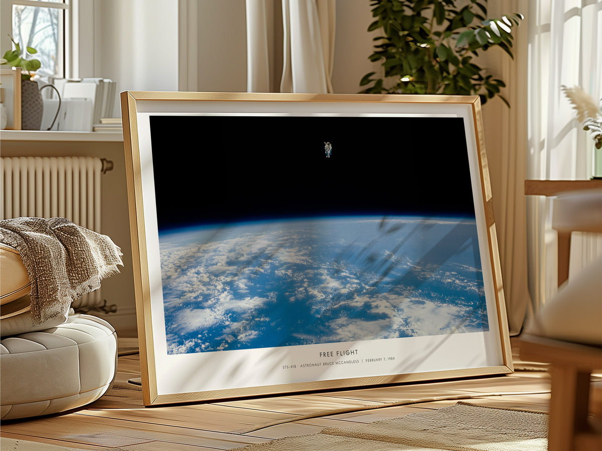 Free Flight Landscape Poster | Sts-41b · Astronaut Bruce Mccandless | STS-41B Astronaut Bruce McCandless NASA Space Photograp