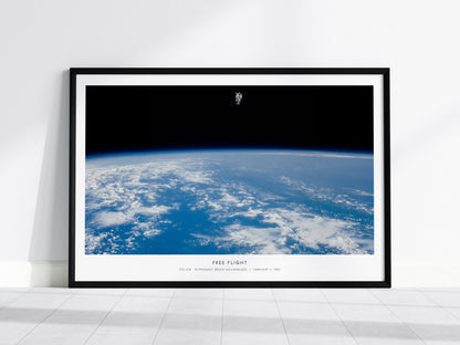 Free Flight Landscape Poster | Sts-41b · Astronaut Bruce Mccandless | STS-41B Astronaut Bruce McCandless NASA Space Photograp